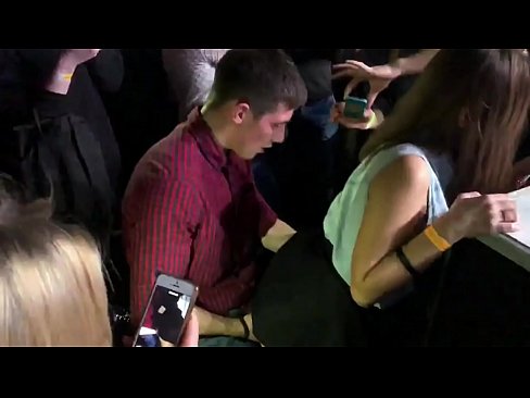 ❤️ Pravi seks u ruskom noćnom klubu. 18-godišnja Ruskinja u anusu i vagini pojebana u noćnom klubu ❤❌ Jebeni video u pornografiji hr.xxxdeutschepornos.ru
